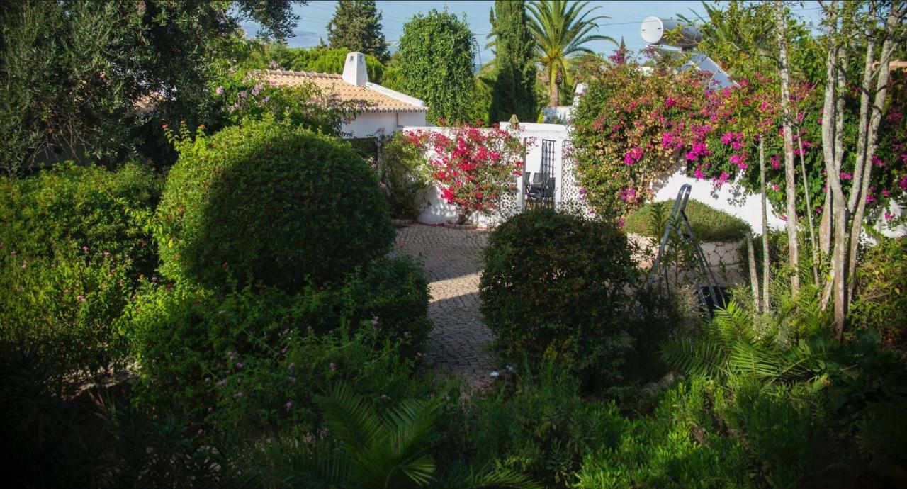 Villa Sol E Mar Private Pool & Jacuzzi Portimao Exterior photo